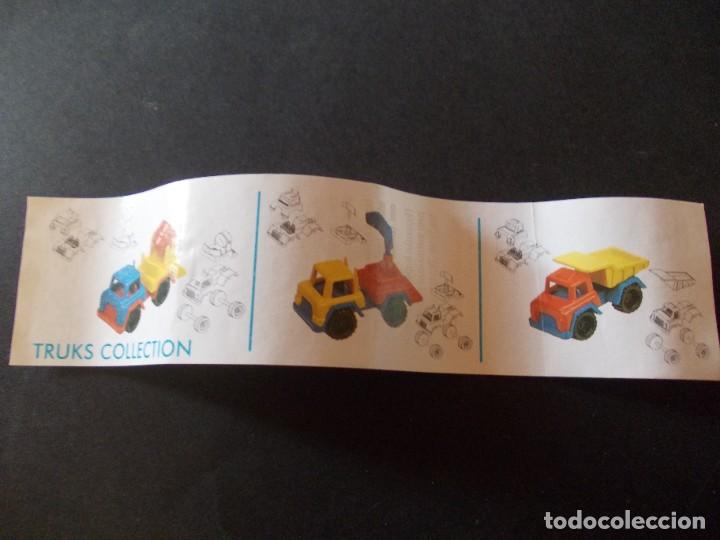 Figuras de goma Kinder: kinder BZP Miniland trunks collection - Foto 1