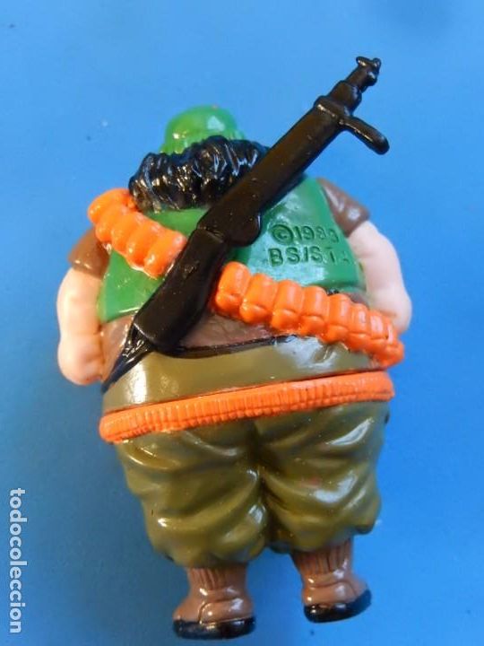 Figuras de goma y PVC: Lote de 5 soldados y algunos complementos. - Foto 14