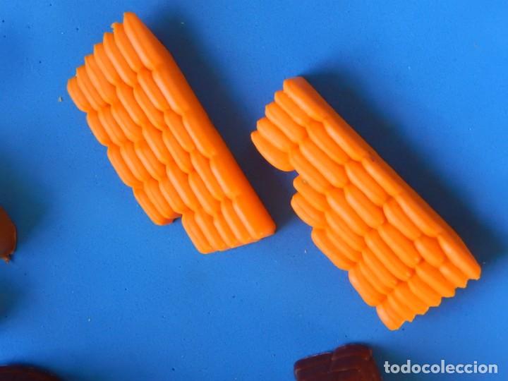 Figuras de goma y PVC: Lote de 5 soldados y algunos complementos. - Foto 20