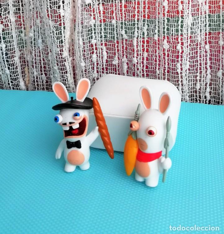 Figuras de goma y PVC: CONEJITOS DE DISE&Ntilde;O DE SERIES DE COLECCI&Oacute;N - Foto 4