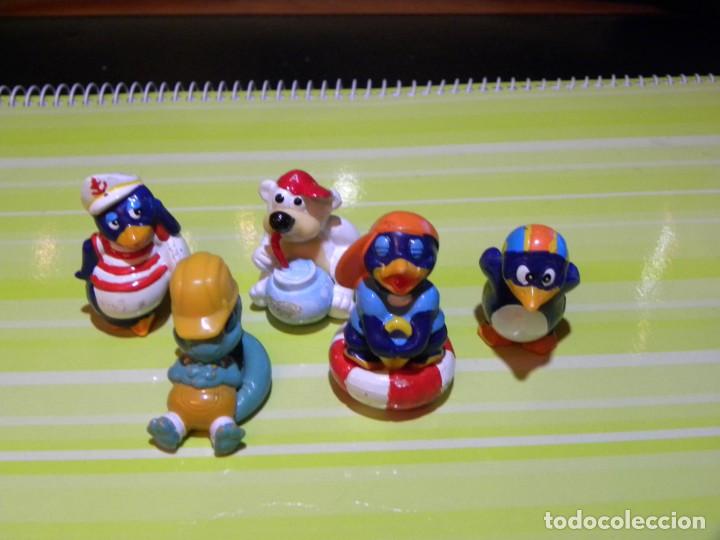 Figuras de goma Kinder: MU&Ntilde;ECOS KINDER LOTE - Foto 1