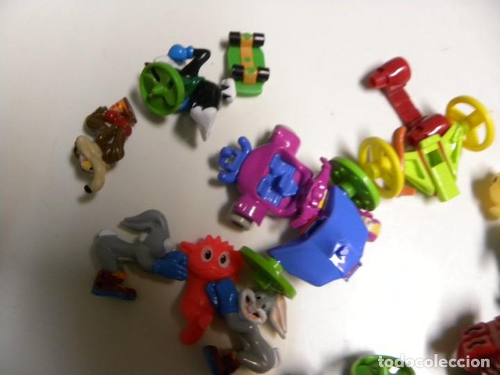 Figuras de goma Kinder: MU&Ntilde;ECOS KINDER LOTE Y OTROS - Foto 3