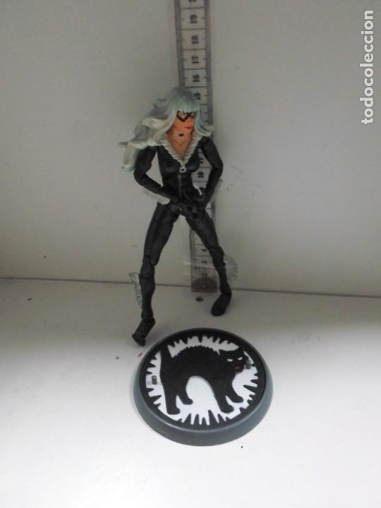 gata negra enemiga de spiderman - Buy Other rubber and PVC figures on  todocoleccion