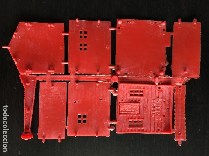 Figuras de Goma y PVC: LOTE MONTAPLEX - COLADA DEL ALMACEN DEL SOBRE N&ordm; 455 - COLOR ROJO
