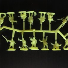 Figuras de Goma y PVC: MONTAPLEX COLADA DE SOLDADOS JAPONESES DEL SOBRE Nº 108. Lote 344850443