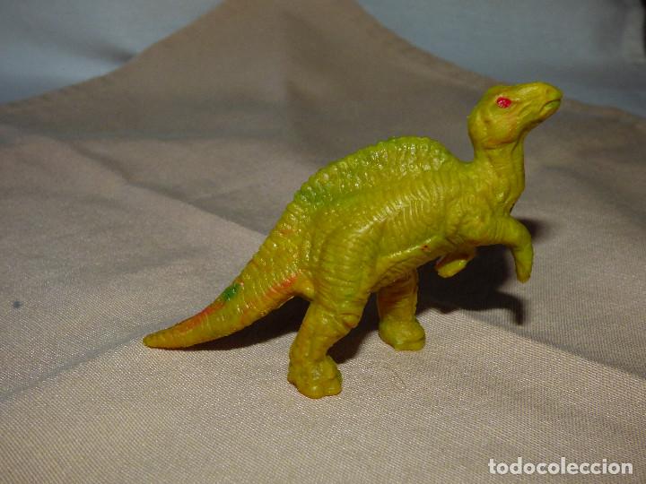 Figuras de goma y PVC: Dinosaurios. - Foto 1