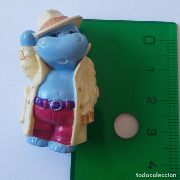 Figuras de Goma Kinder: FIGURA HAPPY HIPPO HIPO MINIATURA KINDER MONOBLOC cine sORPRESA MU&Ntilde;ECO Humphrey Bogart casablanca