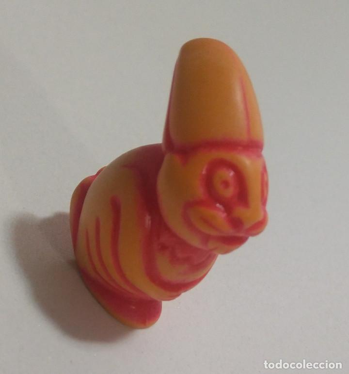 Kinder &Uuml;berraschung: totem kinder doble cara double face fantasia ave pajaro tucan k00 00 73 de 1999 se&ntilde;or enano