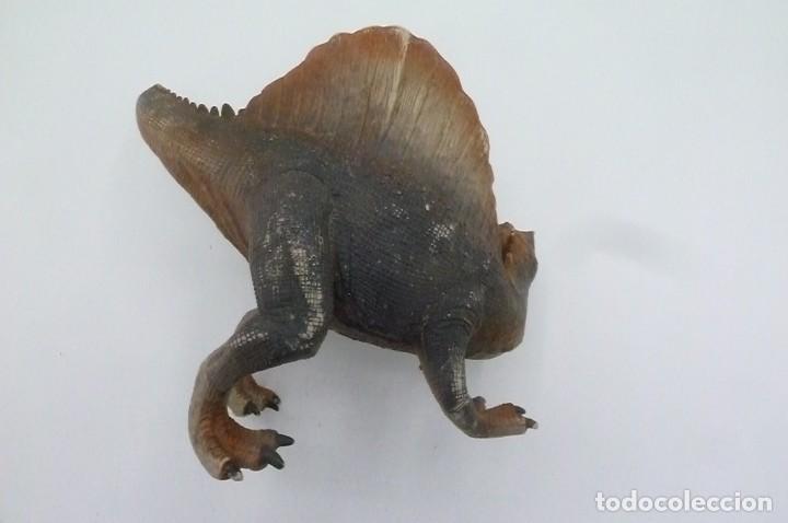 Figuras de goma y PVC: Spinosaurus Schleich 2014 - Foto 4