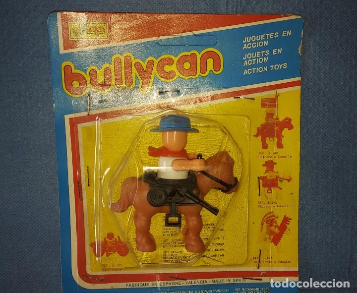 Rubber and PVC Figures: Bullycan Vaquero a caballo