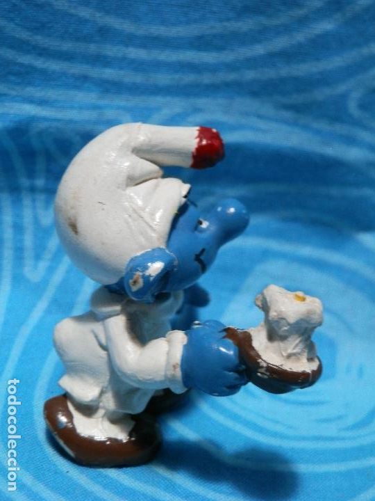 Figuras de goma y PVC: PITUFO EN PIJAMA CON VELA, PEYO - Foto 4