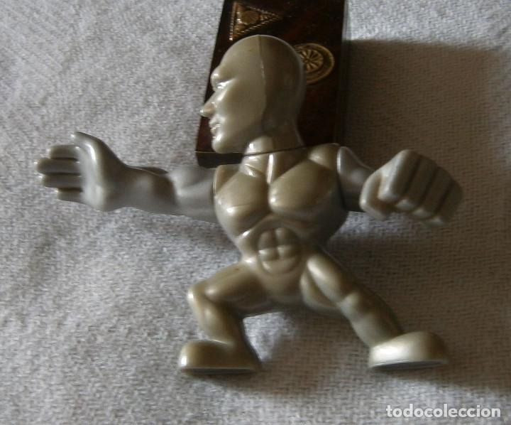 Figuras de goma y PVC: mu&ntilde;eco Marvel brazos movibles - Foto 2