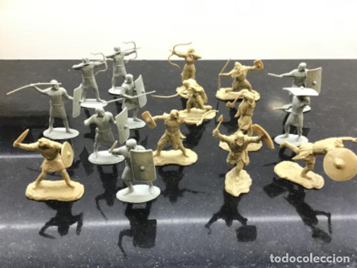 Figuras de goma y PVC: ROMANOS VIKINGOS NORMANDOS soldiers plastico como jecsan comansi reams britains andrea black paragon