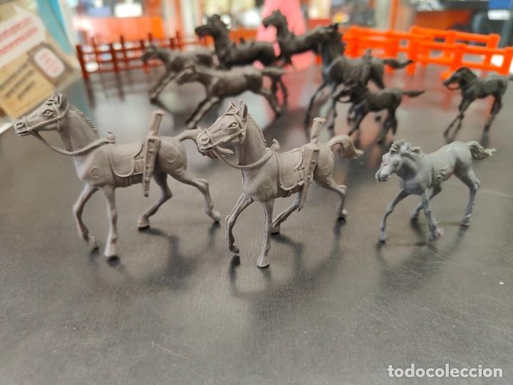 Figuras de goma y PVC: Comansi Lote Figuras PVC Oeste Comansi - Foto 12