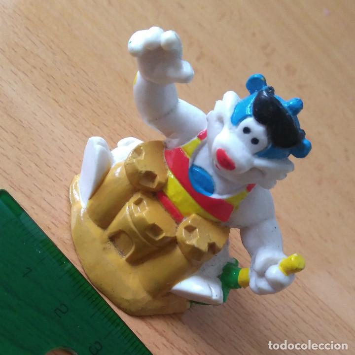 Figuras de goma y PVC: FIGURA FLUNCHY PROMOCIONAL RESTAURANTE FLUNCH mascota mu&ntilde;eco pvc goma playero playa castillo arena