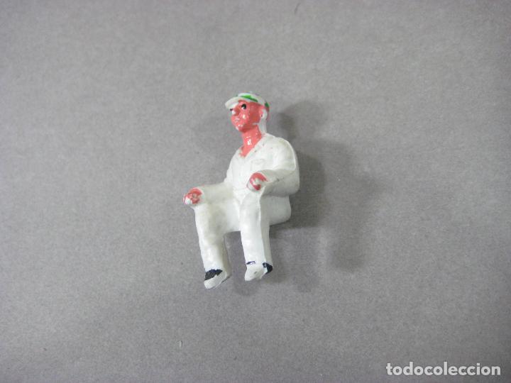 Figuras de goma y PVC: FIGURA DE PL&Aacute;STICO DE CONDUCTOR - Foto 1
