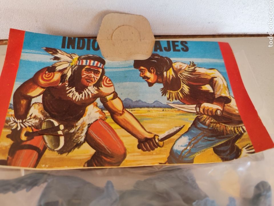 Figuras de goma y PVC: Antigua bolsa e Indios Salvajes - Foto 3