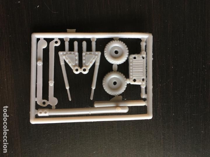 Figuras de goma y PVC: MONTAPLEX - CA&Ntilde;&Oacute;N - Foto 1