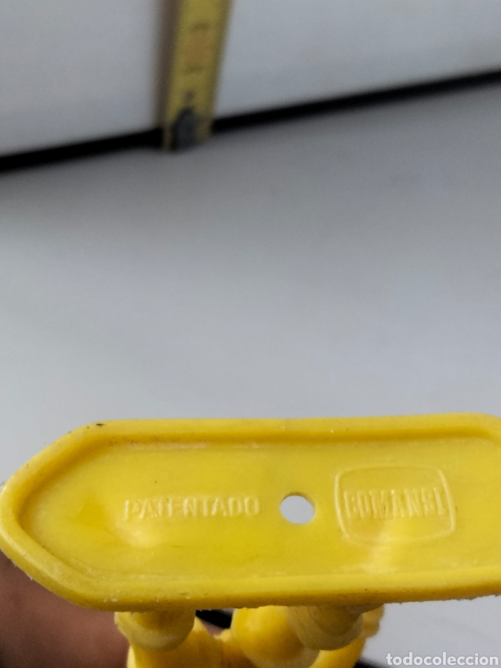 Figuras de goma y PVC: Arbitro asistente Comansi. - Foto 3