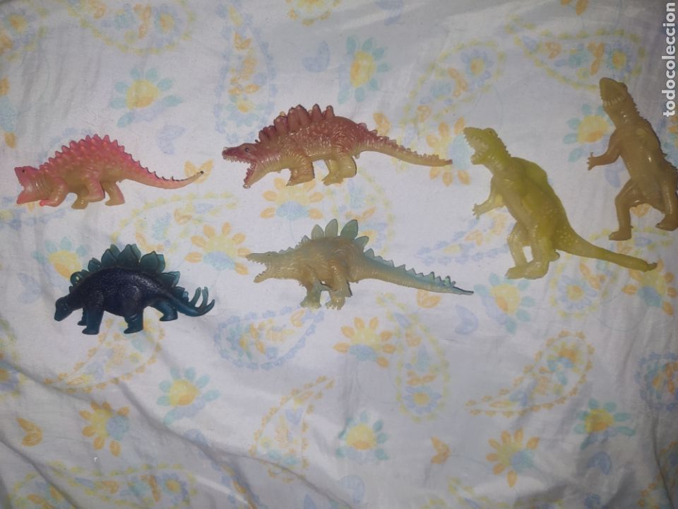 Figuras de goma y PVC: Lote de dinosaurios - Foto 1