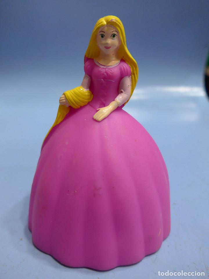 Figuras de goma y PVC: FIGURA RAPUNZEL DE DISNEY - Foto 1