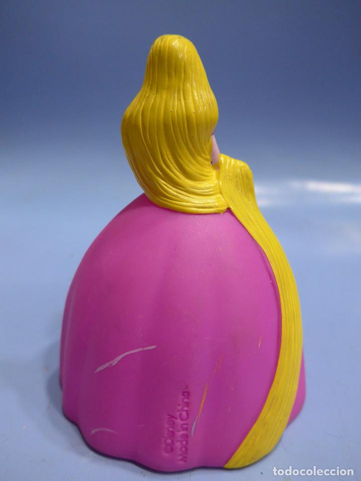 Figuras de goma y PVC: FIGURA RAPUNZEL DE DISNEY - Foto 3
