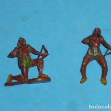 Figuras de Goma y PVC: GAMA LOTE 2 FIGURAS EN GOMA INDIOS HERIDOS