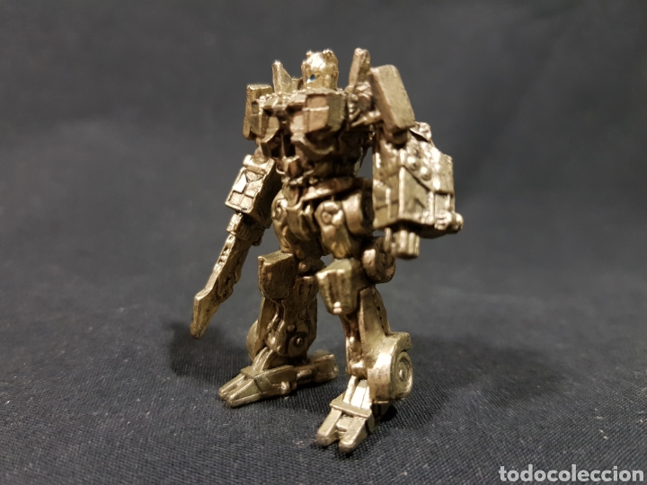 Figuras de goma y PVC: Figurita mini pl&aacute;stico Transformers - Foto 3