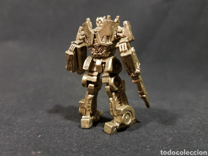 Figuras de goma y PVC: Figurita mini pl&aacute;stico Transformers - Foto 6