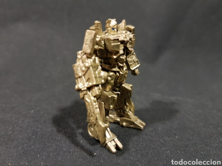 Figuras de goma y PVC: Figurita mini pl&aacute;stico Transformers - Foto 8