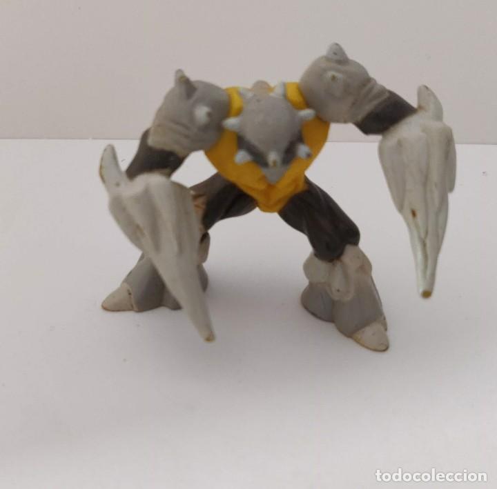 Figuras de goma y PVC: Mu&ntilde;eco Gormiti - Foto 1