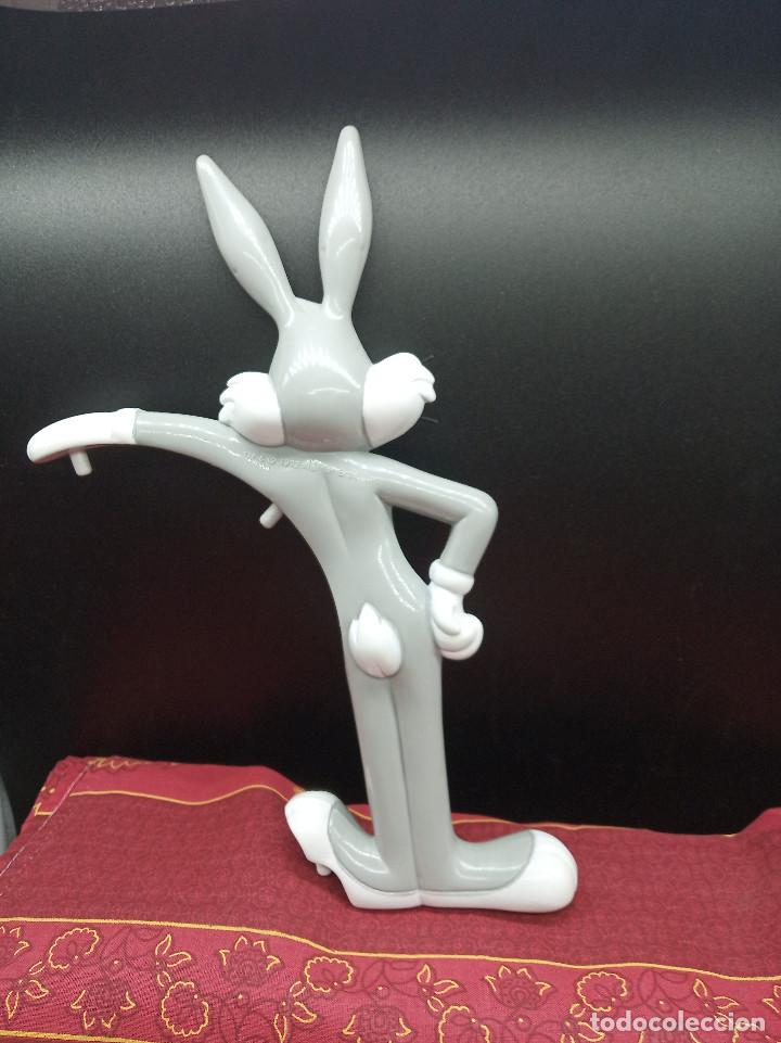 Figuras de goma y PVC: BUGS BUNNY . EL CONEJO DE LA SUERTE - Foto 3