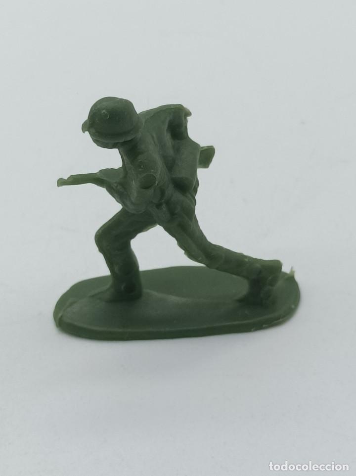 Figuras de goma y PVC: FIGURA SOLDADO - Foto 1