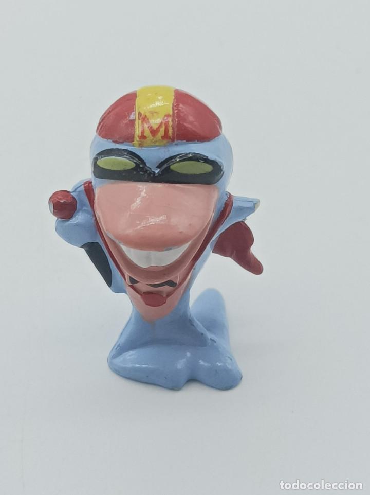 Figuras de goma y PVC: FIGURA KINDER - Foto 1