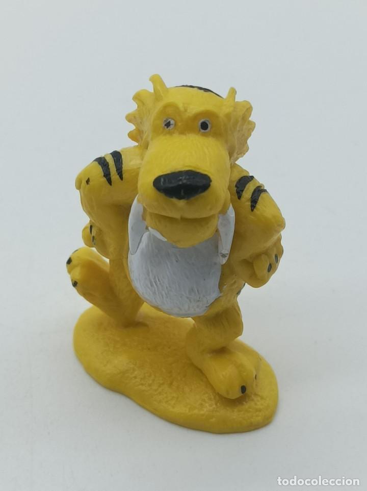 Figuras de goma y PVC: FIGURA KINDER - Foto 1