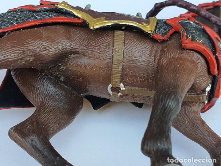 Figuras de goma y PVC: CAVALLO MEDIEVAL DE SCHLEICH - Foto 3
