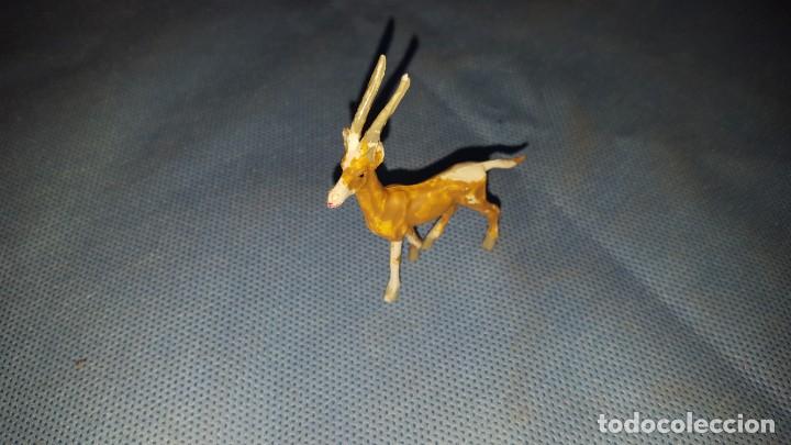 Figuras de goma y PVC: GACELA ZOO COMANSI - Foto 1