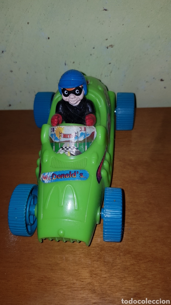 Figuras de Goma y PVC: Antiguo coche personaje McDonald's McDonald mu&ntilde;eco colecci&oacute;n a&ntilde;o 2000