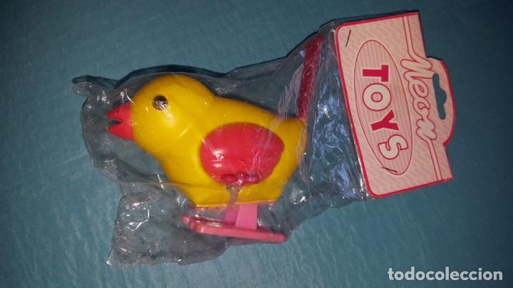 Figuras de goma y PVC: TOYS POLLITO - Foto 1