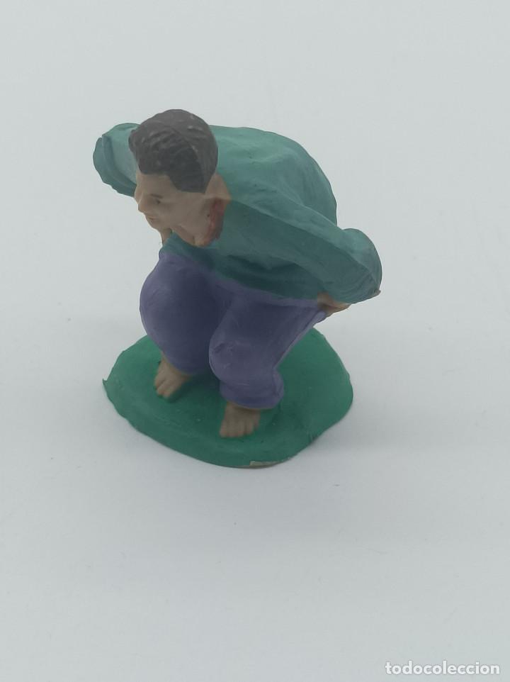Figuras de goma y PVC: FIGURA CAGANE - Foto 1