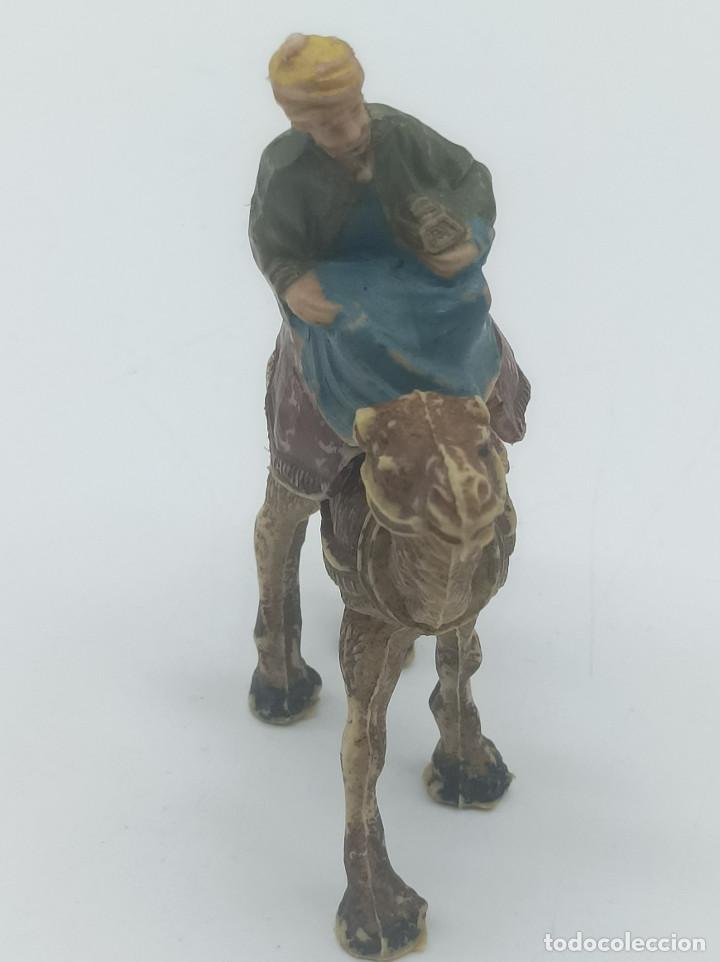 Figuras de goma y PVC: FIGURA REY MAGO PECH - Foto 2