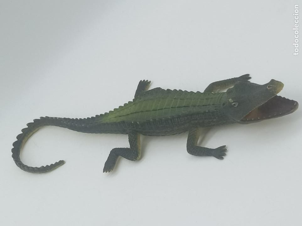Figuras de goma y PVC: COCODRILO DE GOMA - Foto 1
