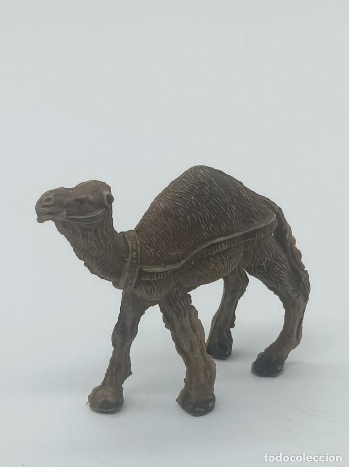 Figuras de goma y PVC: CAMELLO PECH - Foto 2
