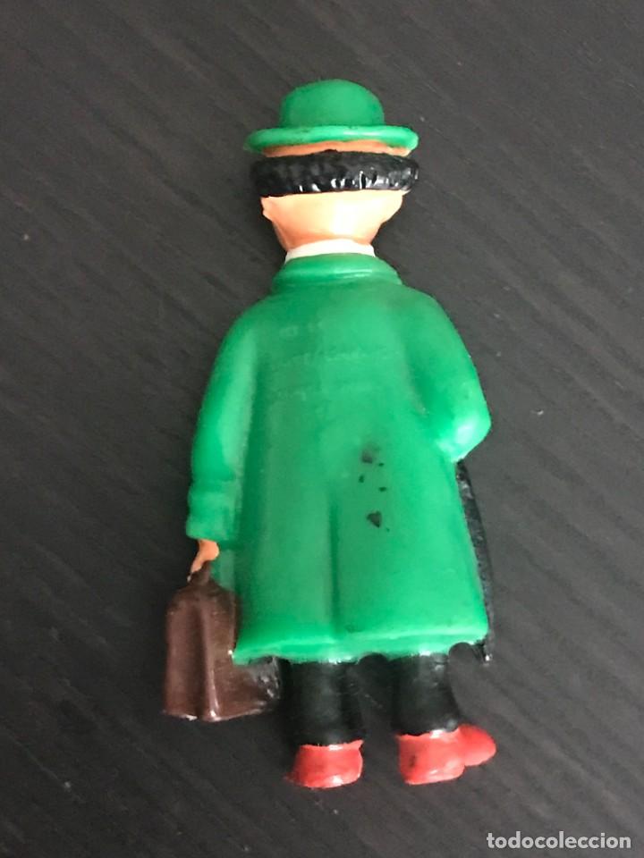 Figurine Tournesol Valise 42446 - Figurine Tintin PVC (Grand Modèle