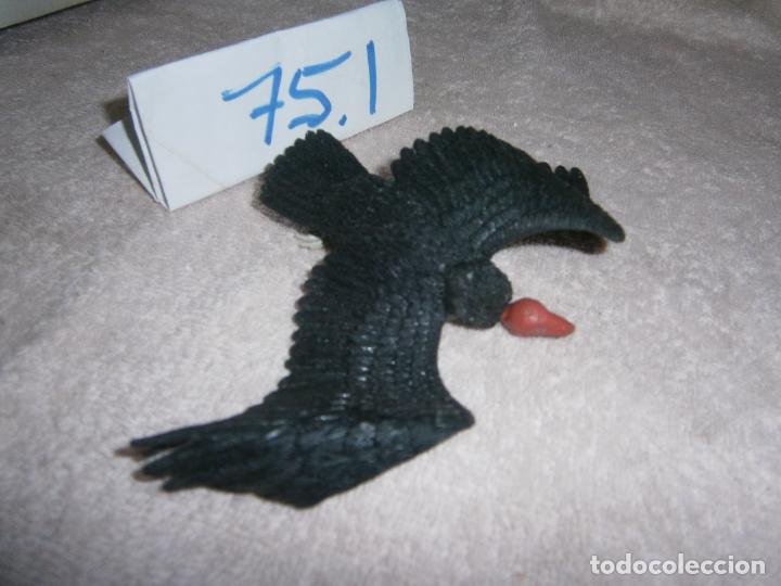 Figuras de goma y PVC: FIGURA DE BUITRE - Foto 1
