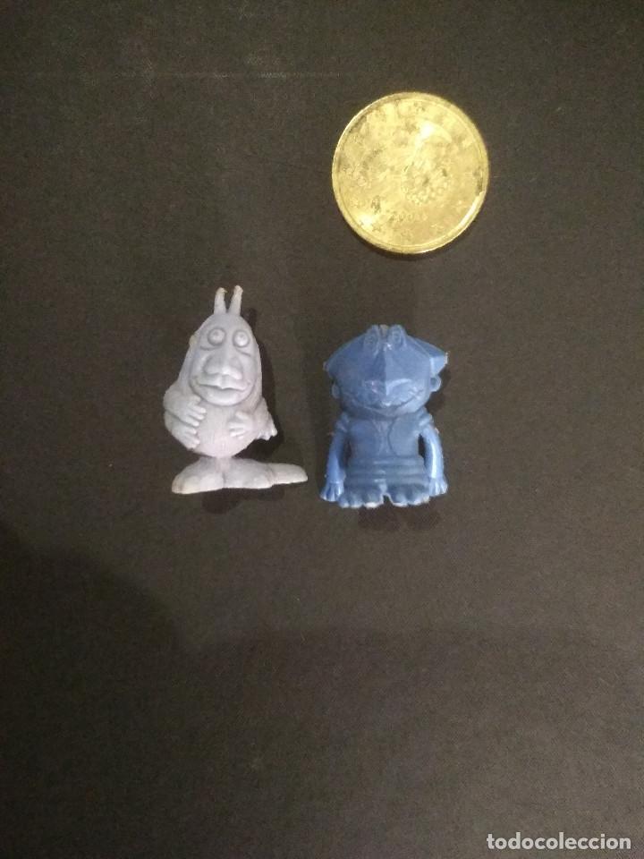 Figuras de goma y PVC: Lote 2 monstruos dunkins - Foto 1