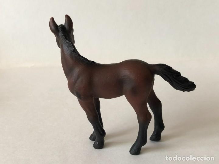 Figuras de goma y PVC: FIGURA POTRO SCHLEICH 2003 - Foto 2