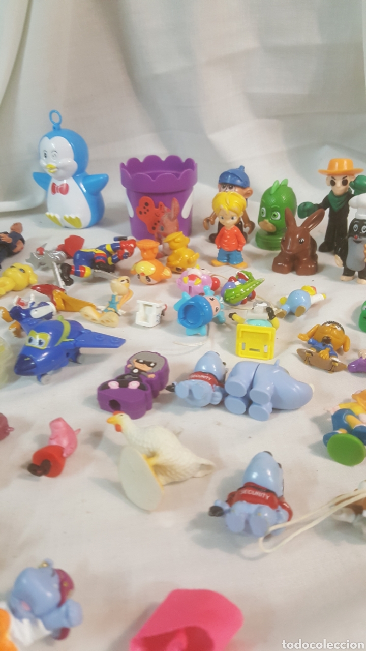 Kinder &Uuml;berraschung: LOTE VARIADO HUEVO KINDER O SIMILAR