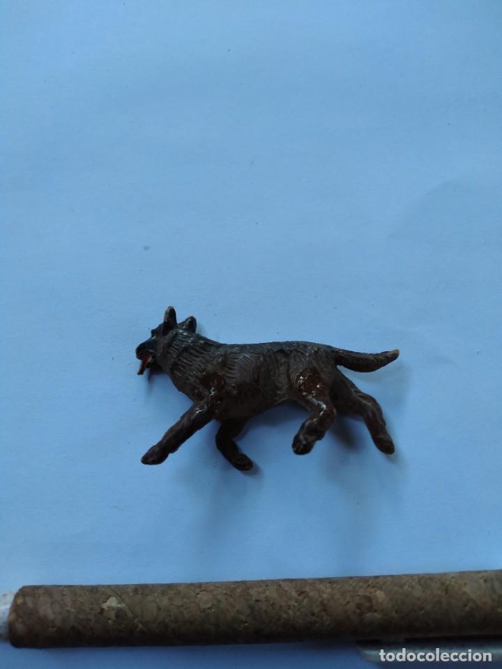 Figuras de goma y PVC: Figura perro de goma - Foto 2