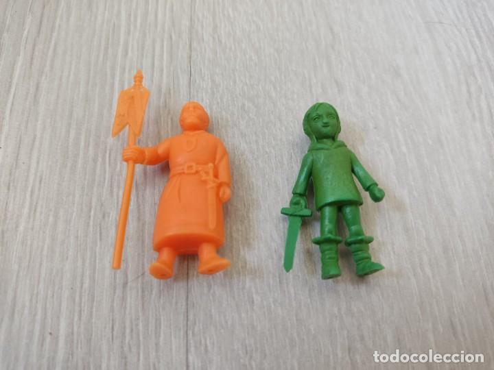 Rubber and PVC Figures: 2 FIGURAS, KUNKIN y Ruy el peque&ntilde;o CID danone